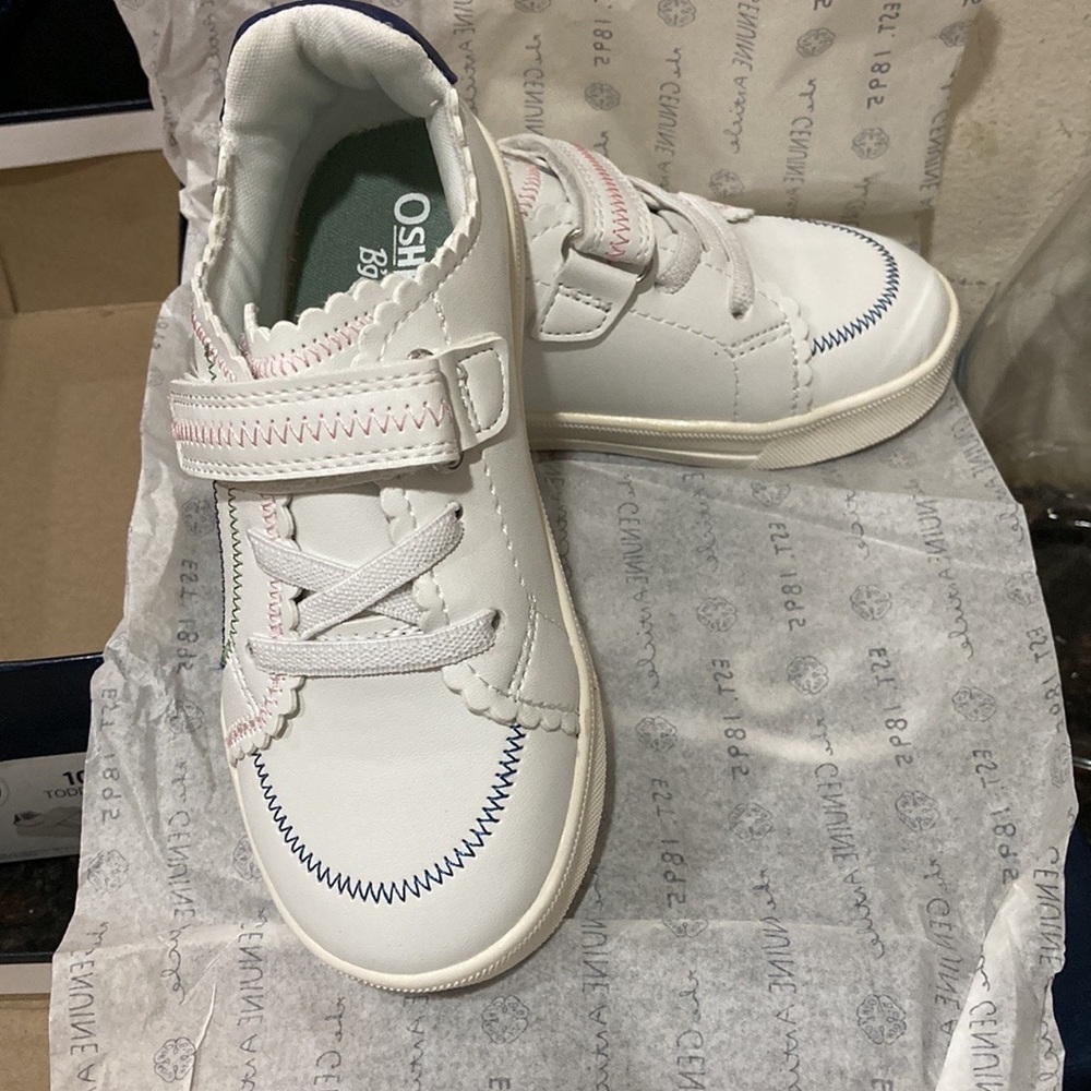 Oshkosh b gosh shoes
